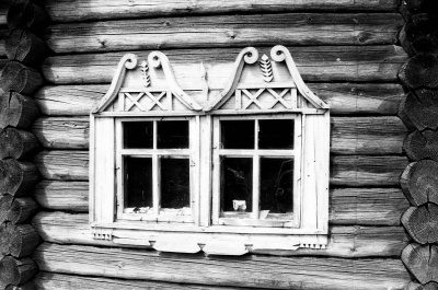 Декоративные детали дома, деревня Харитгора