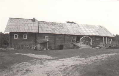 Дом, деревня Маркелица