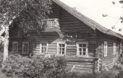 Дом, деревня Улялега