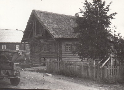 Дом, деревня Корза